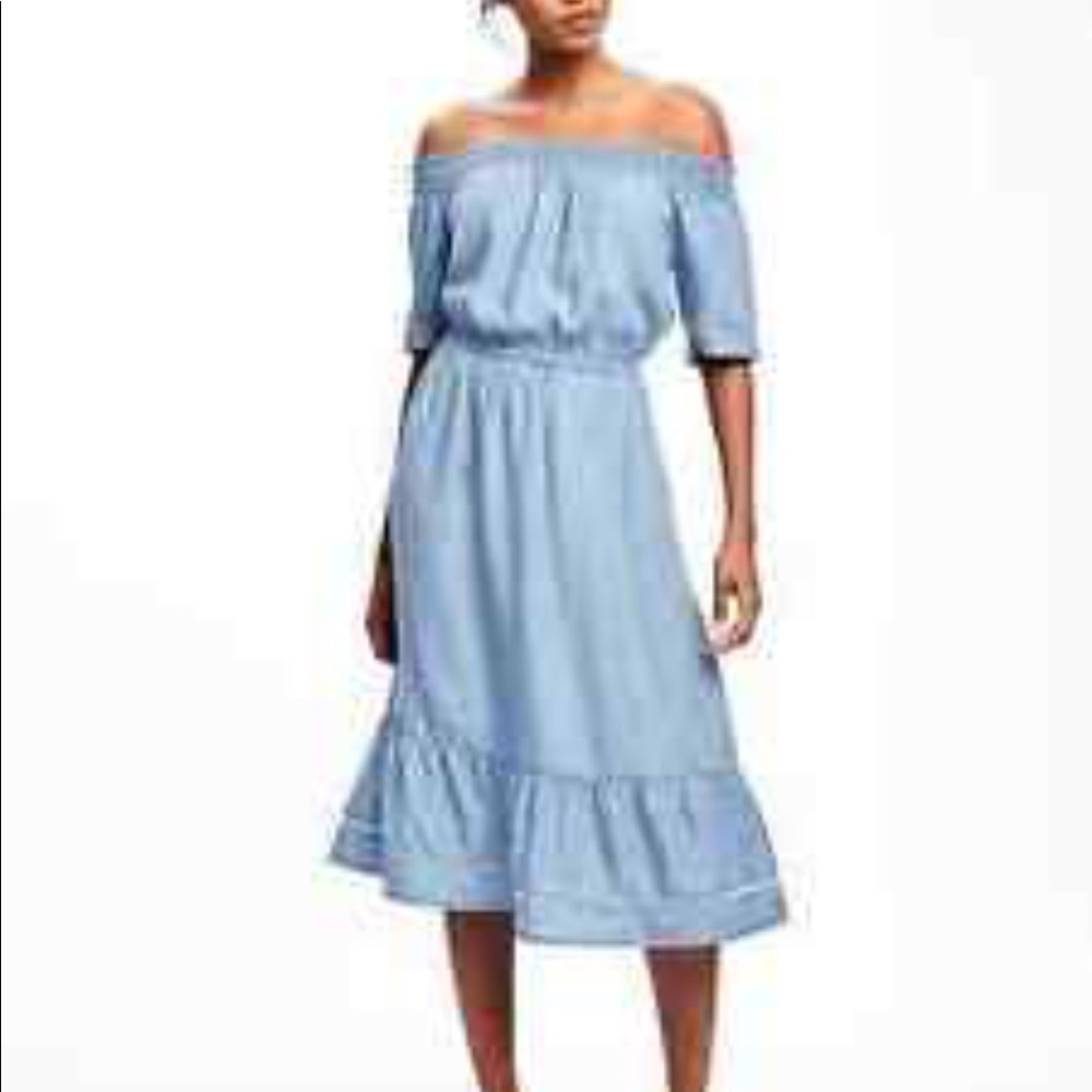 Off the shoulder Old Navy dress